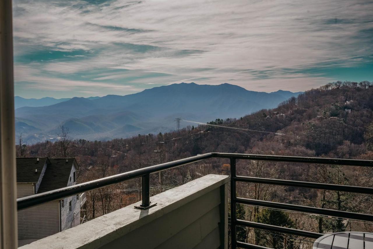 Smoky Mountains Studio With Balcony Gatlinburg Exteriér fotografie